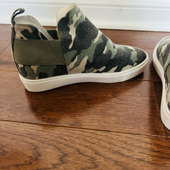 Steve Madden Green and Gray High-Top Sneakers size 8 - Picture 7 of 9